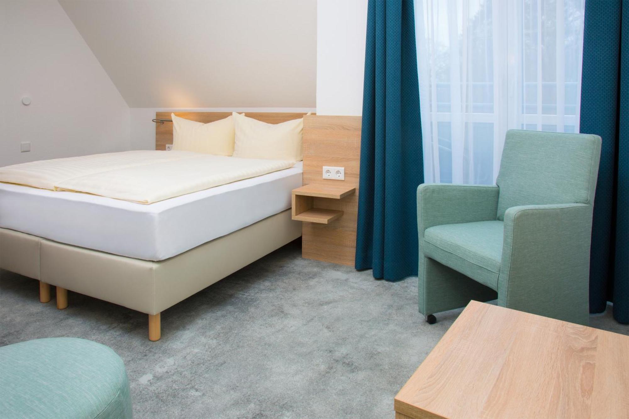 Parkhotel يبستات المظهر الخارجي الصورة