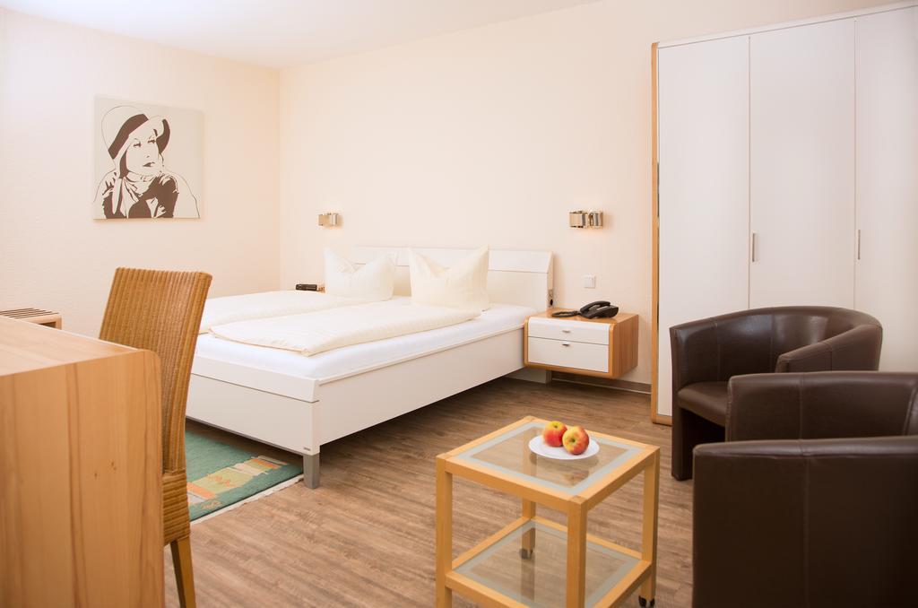 Parkhotel يبستات المظهر الخارجي الصورة